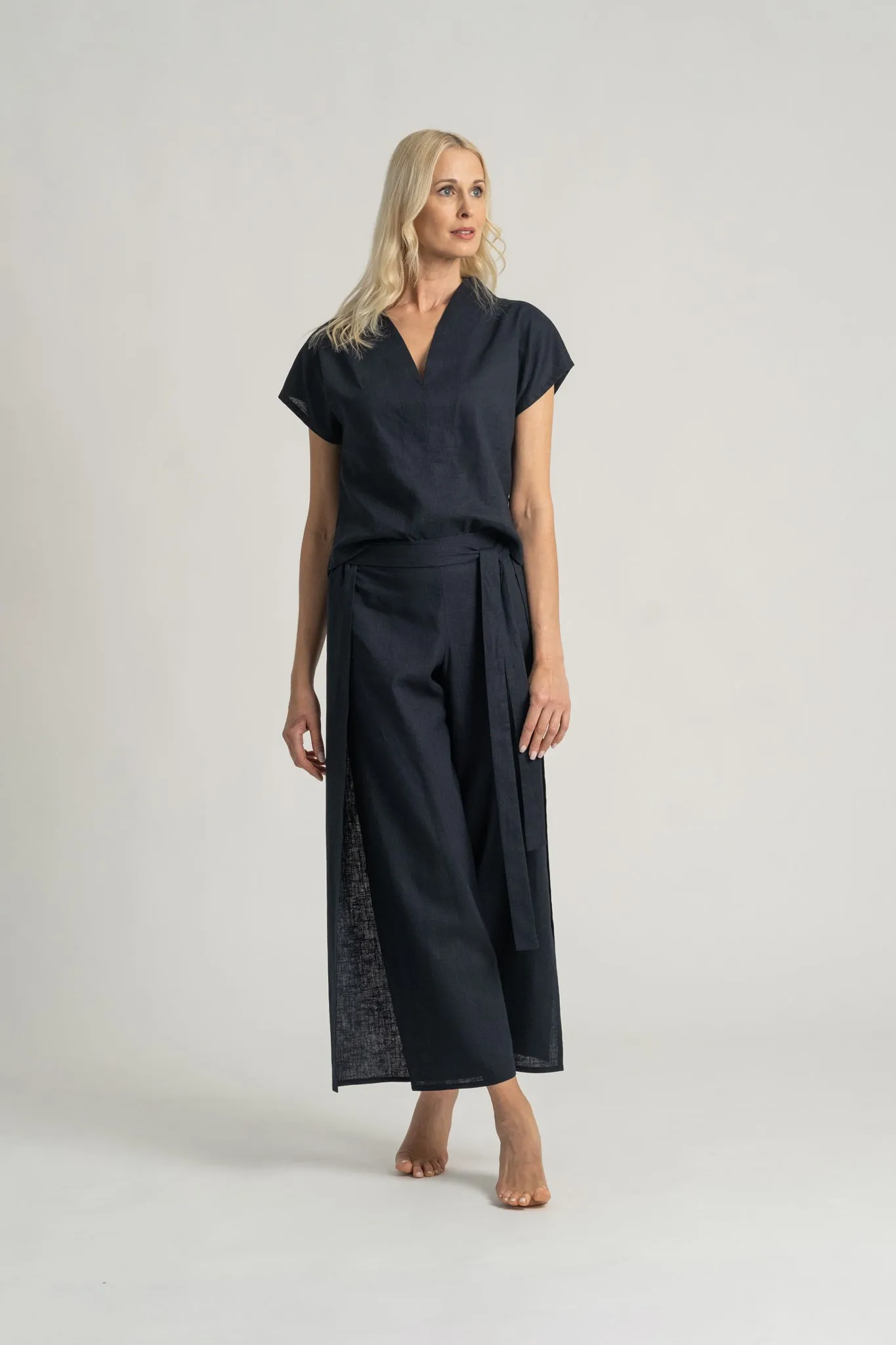 Collo Alto Linen Top Navy