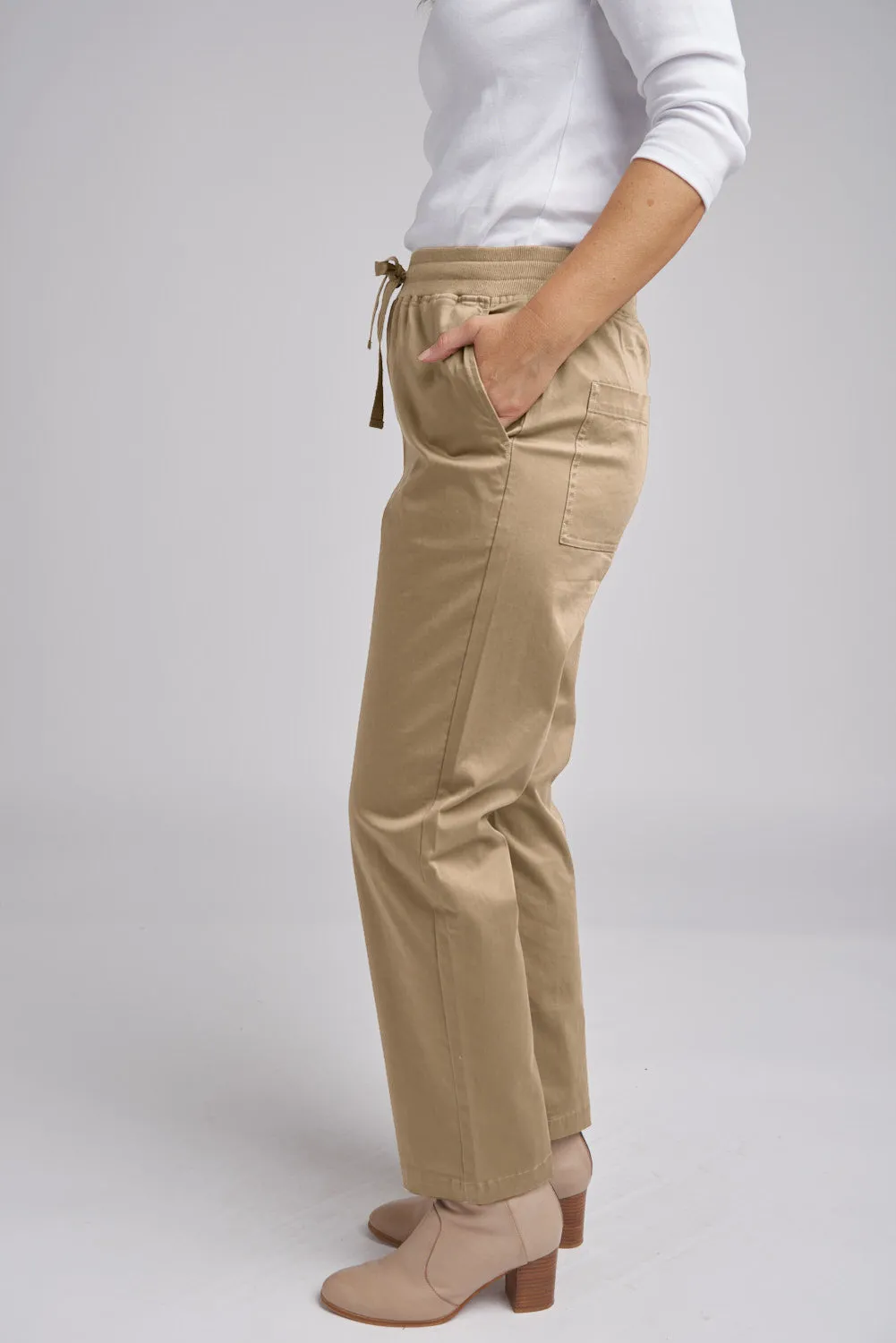 Rib Knit Waistband Relaxed Pant Camel