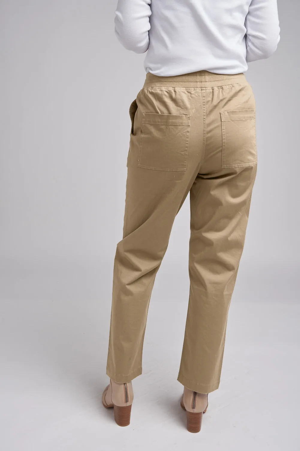 Rib Knit Waistband Relaxed Pant Camel